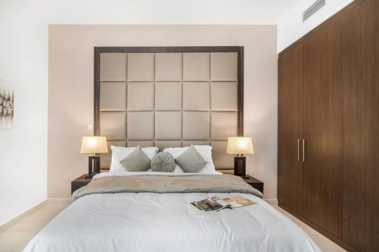 Baytik -Classy 2Br Apartment Al Barsha Dubai