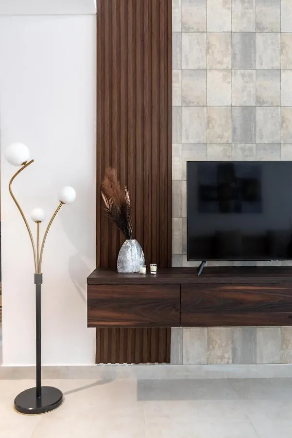 Baytik -Classy 2Br Apartment Al Barsha Dubai